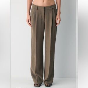 Aritzia - The Effortless Pant ™ Low-Rise Cola Taupe - US2